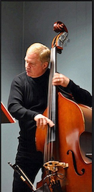 Xplore Beehive Continues Jazz Concert Series August 22  David Higginbotham  on Bass