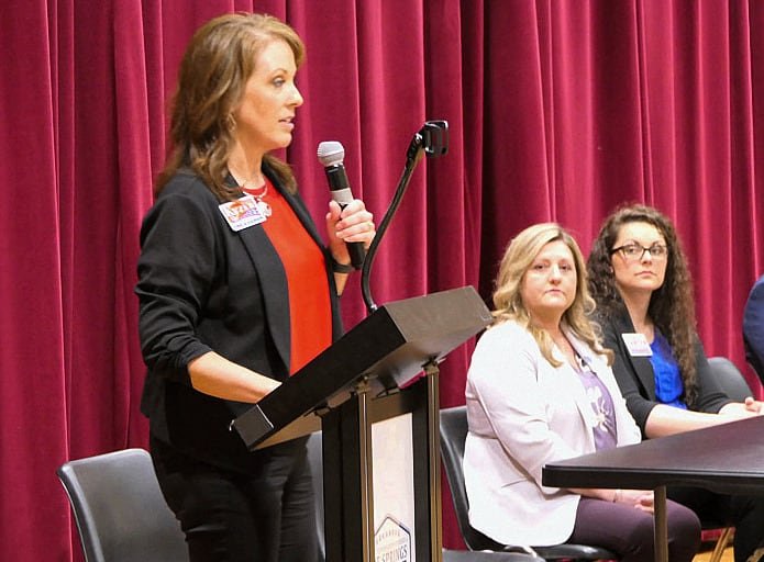 Saline County Republican Candidates Addressed HSV Residents – 2022 Ragan Kyzer