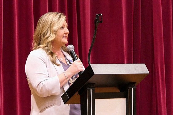 Saline County Republican Candidates Addressed HSV Residents – 2022 Candidate for Saline County Treasurer Ragan Kyzer